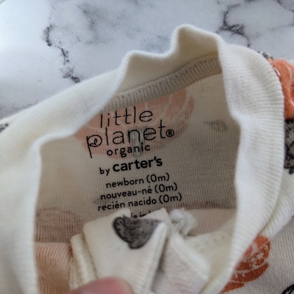 NWOT Little Planet Organic Carters Newborn Fall Halloween Pumpkin 2 Way Zipper - Picture 3 of 4